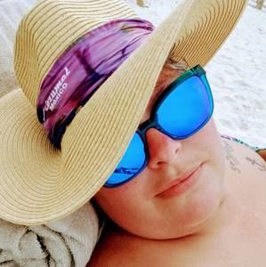 Meet your Posher, Devon